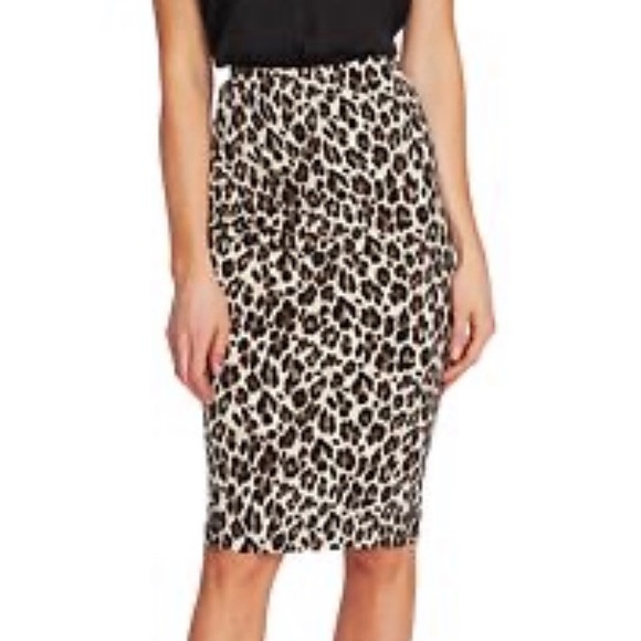 Vince Camuto Dresses & Skirts - Vince Camuto Leopard Pencil Skirt